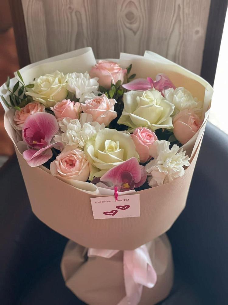 Букет цветов из: Орхидеи, Розы и Гвоздики в Стремилово