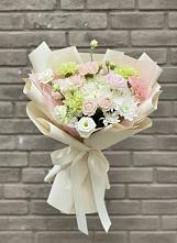 Букет цветов из:  Гвоздики, Розы, Лизиантусы и Хризантемы в Стремилово