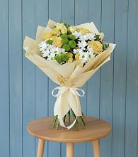 Букет цветов из:  Хризантемы и Розы в Стремилово